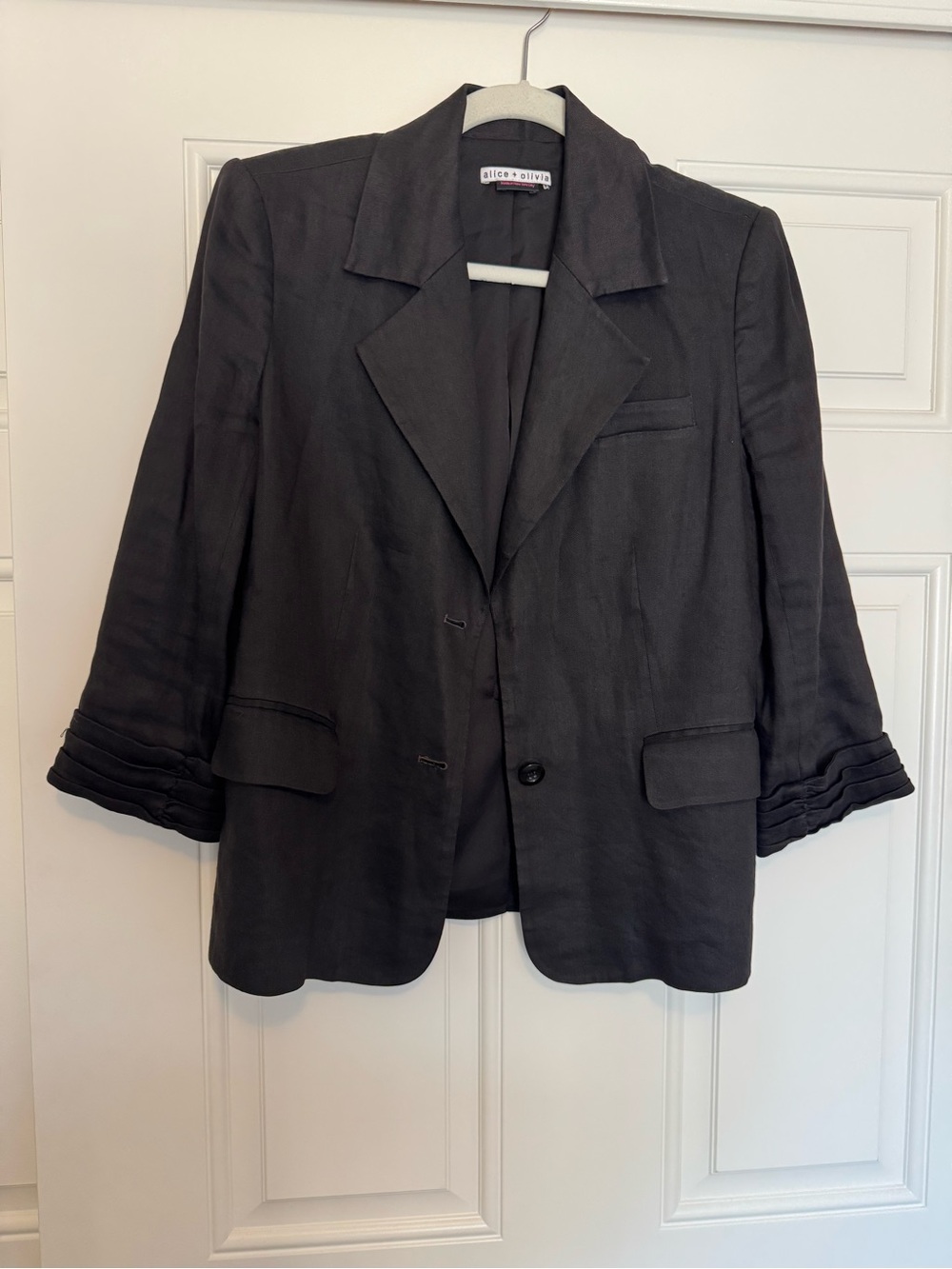 Alice + Olivia Black Tailored Blazer with Pleated Cuffs